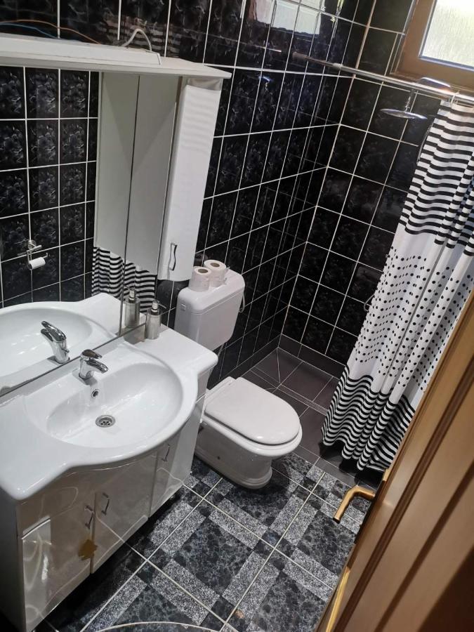 Hotel House Leyla à Bihać Extérieur photo